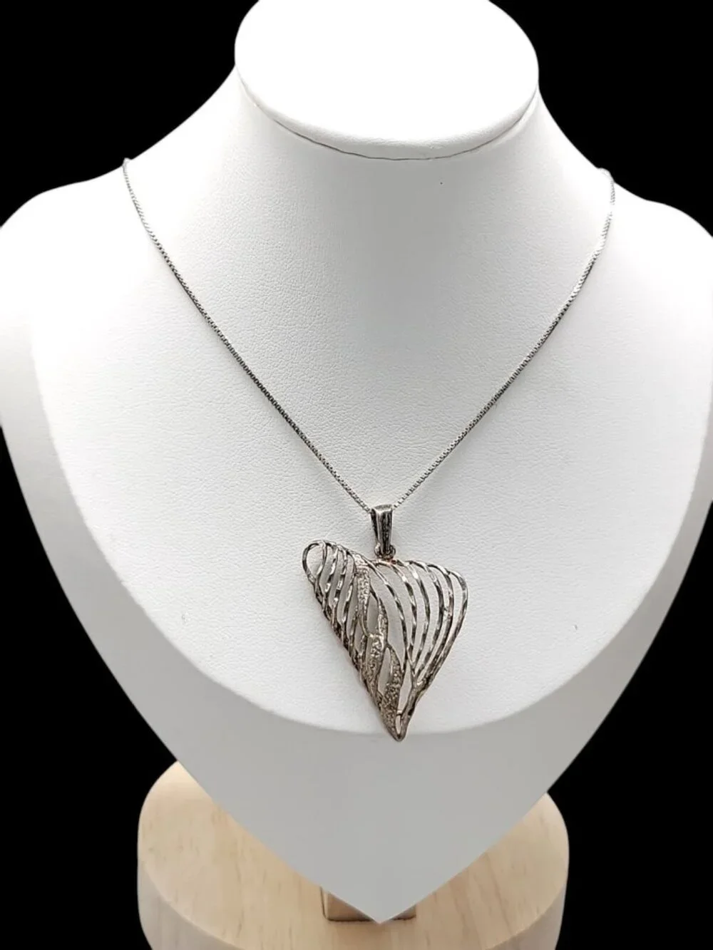 ACO Sterling Silver Heart Pendant Necklace  Open Metal Work Italy 925 Chain 20